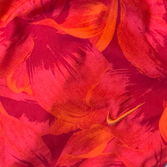 NIKE red floral tropic print running shorts - Picture 2 of 5